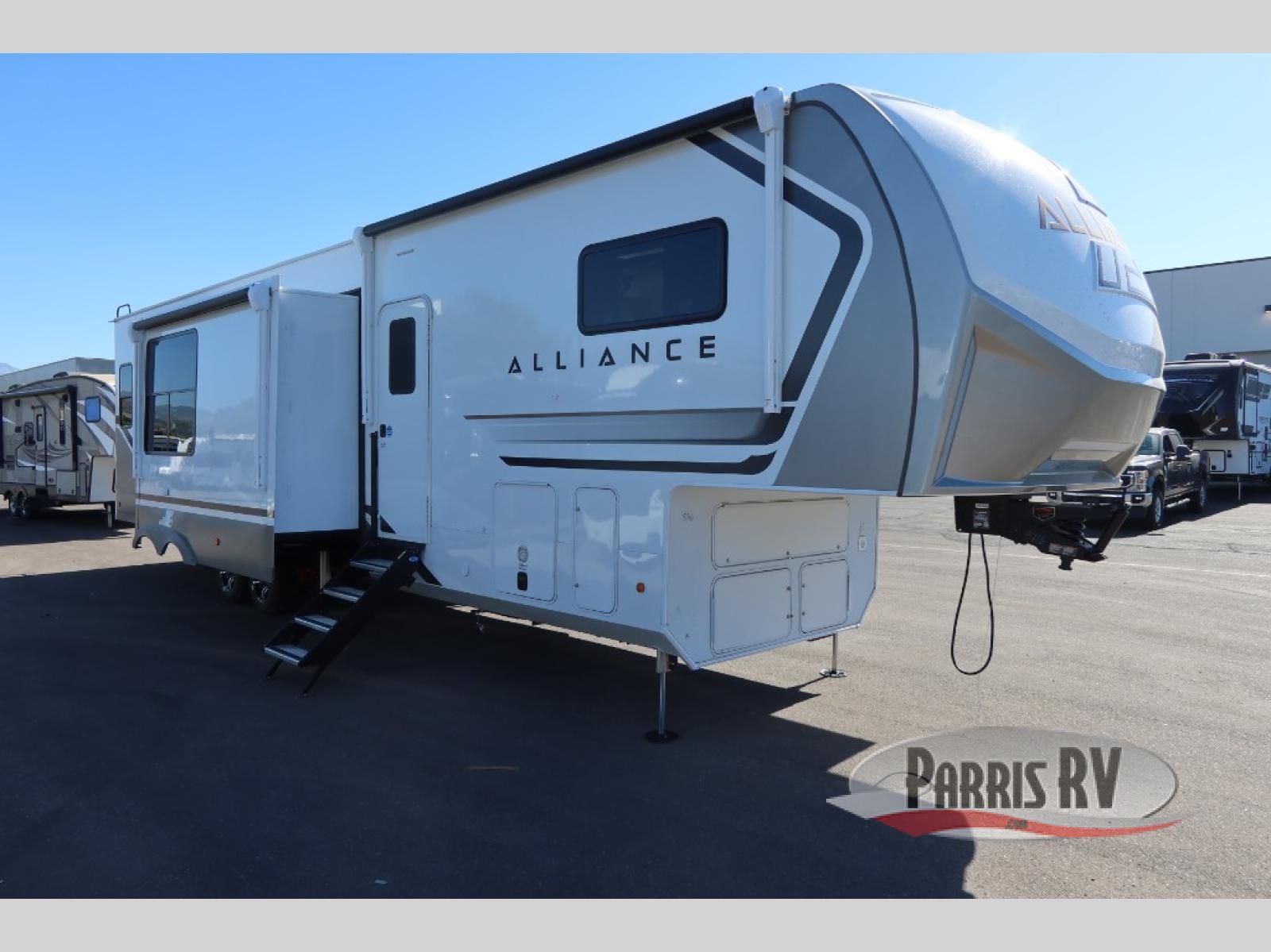 New 2027 Alliance RV Paradigm 395DS