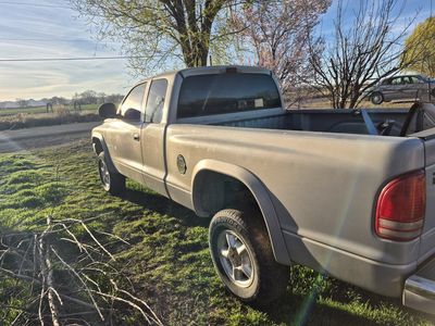 2000 DODGE DAKOTA
