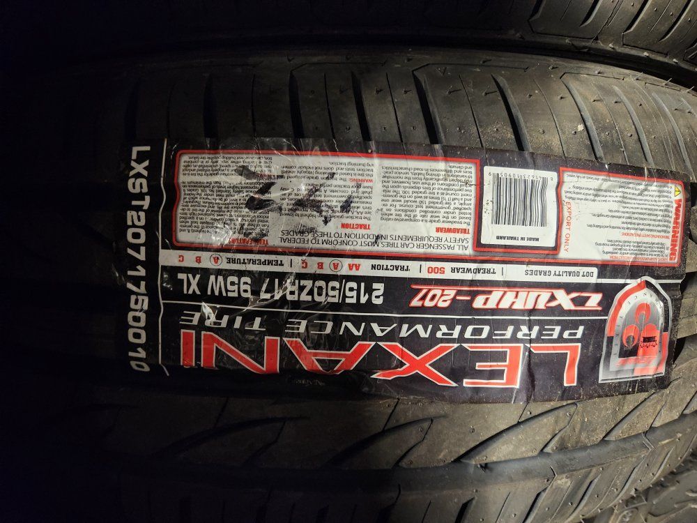 215/50r17 lexani lx uhp-207