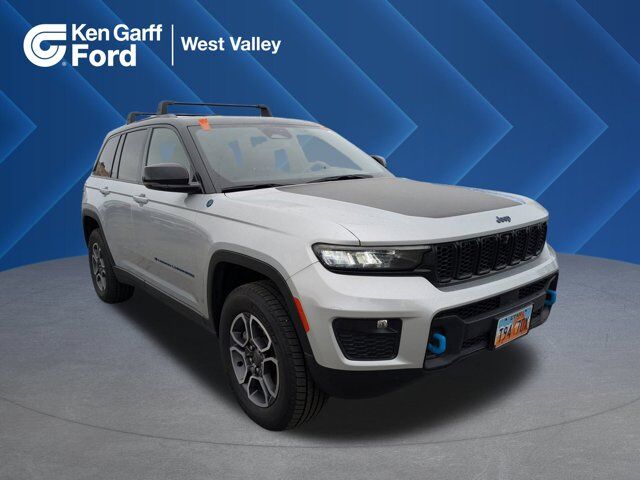 2022 Jeep Grand Cherokee Trailhawk 4xe