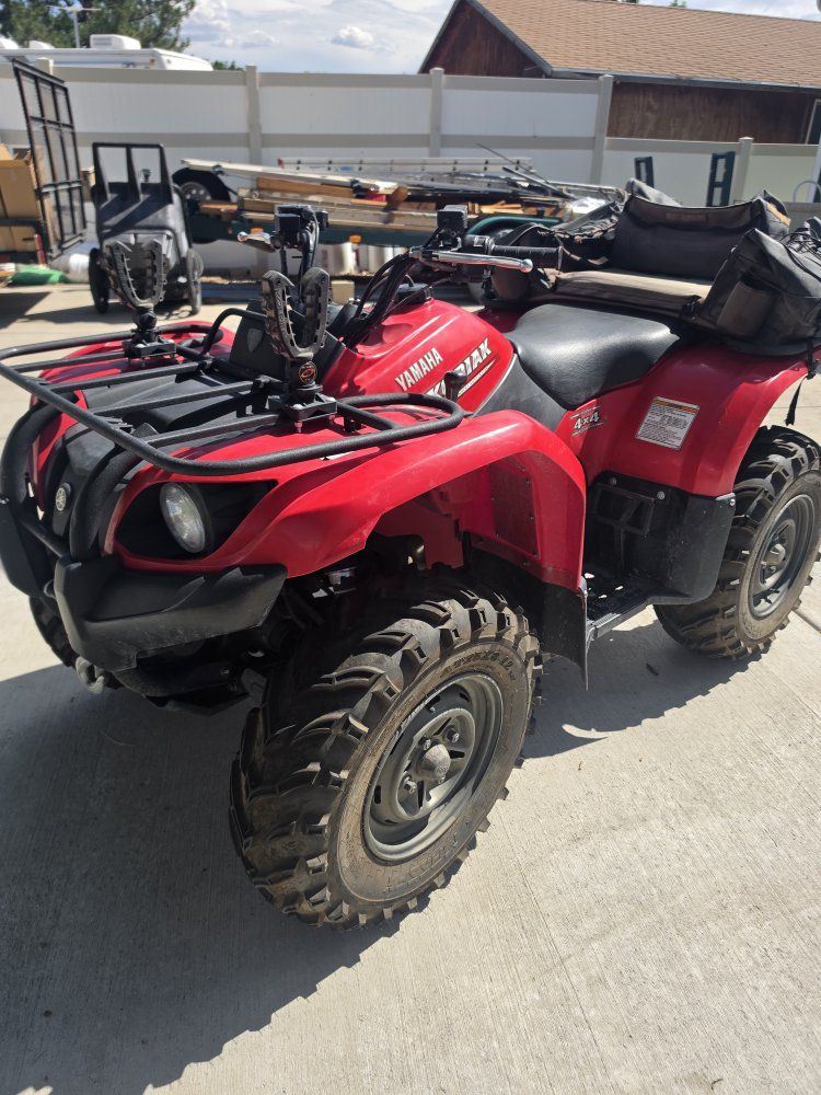 2006 Yamaha Kodiak ATV - Red, Low Mileage, Electric Power Steering, Winch