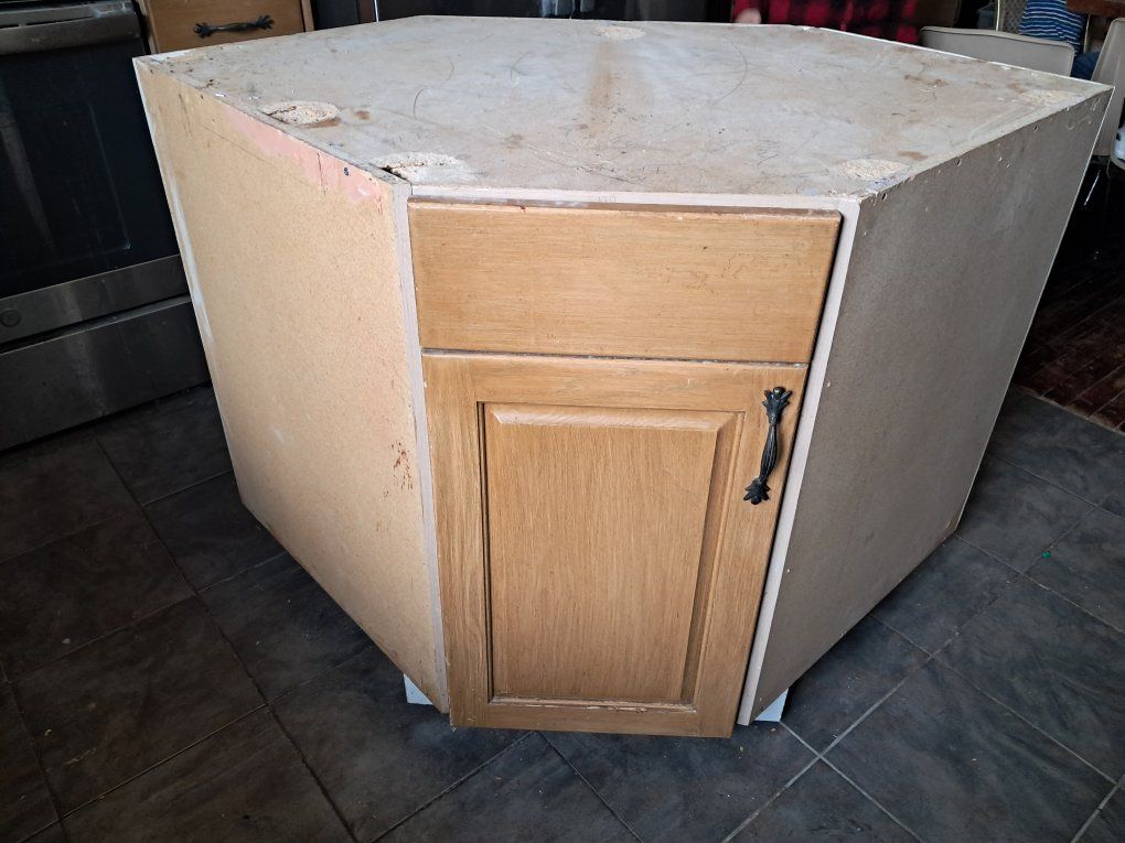 Corner Kitchen Cabinet with Lazy Susan, Oak Finish