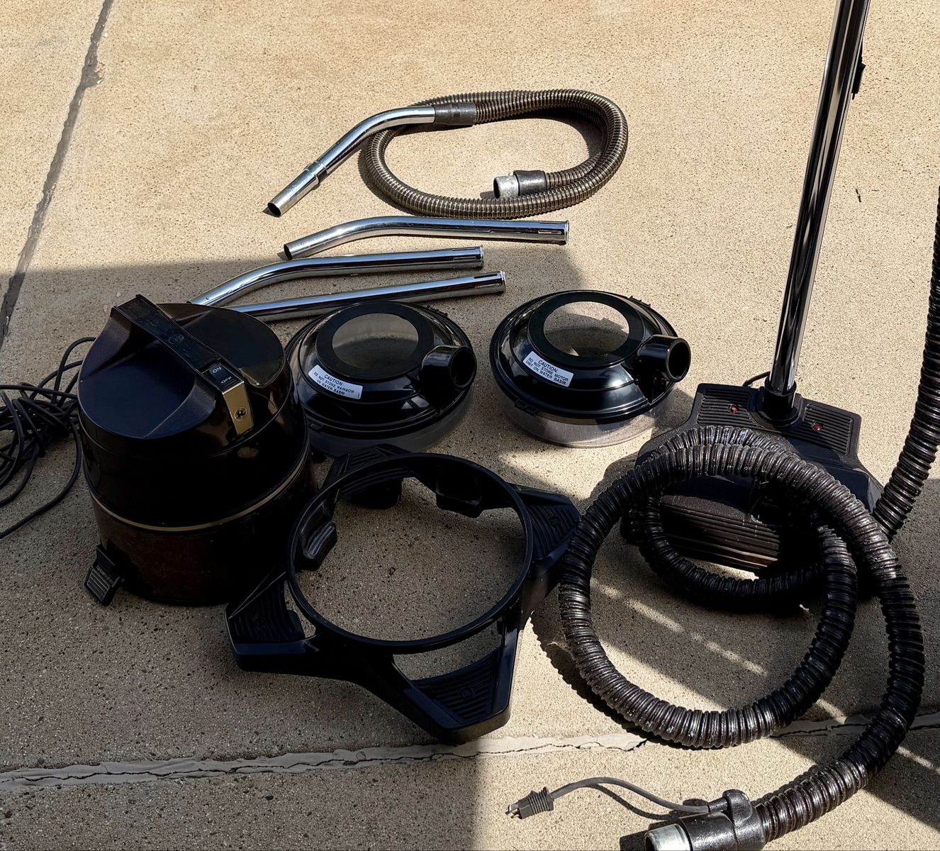 Rainbow Vacuum Model D4C