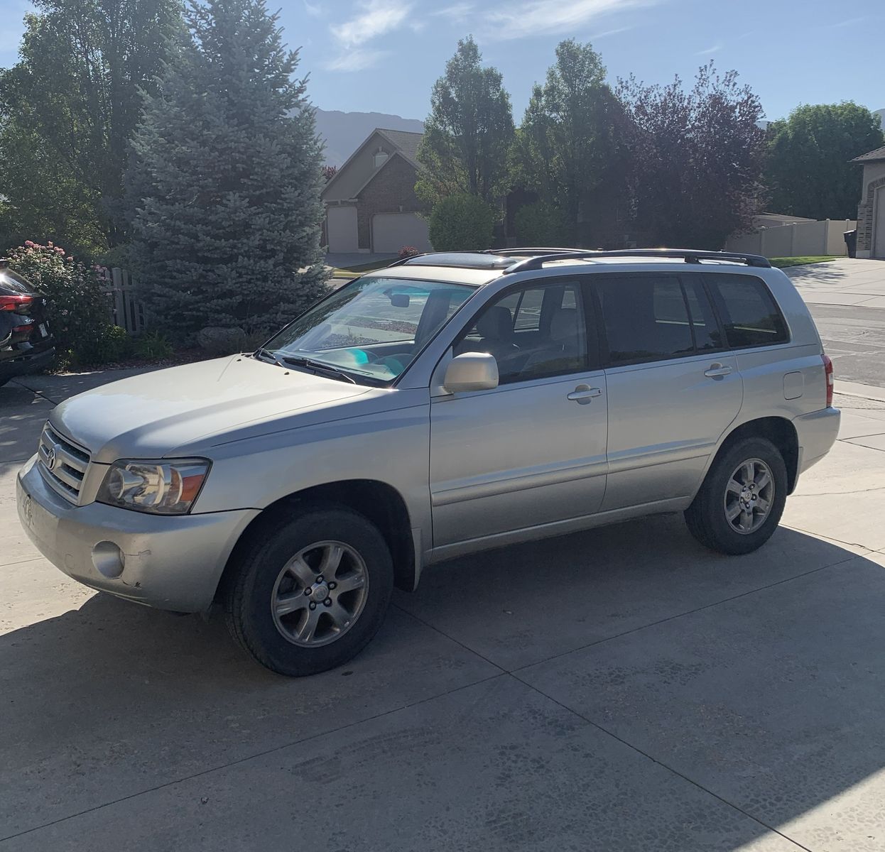 2004 Toyota Highlander Base