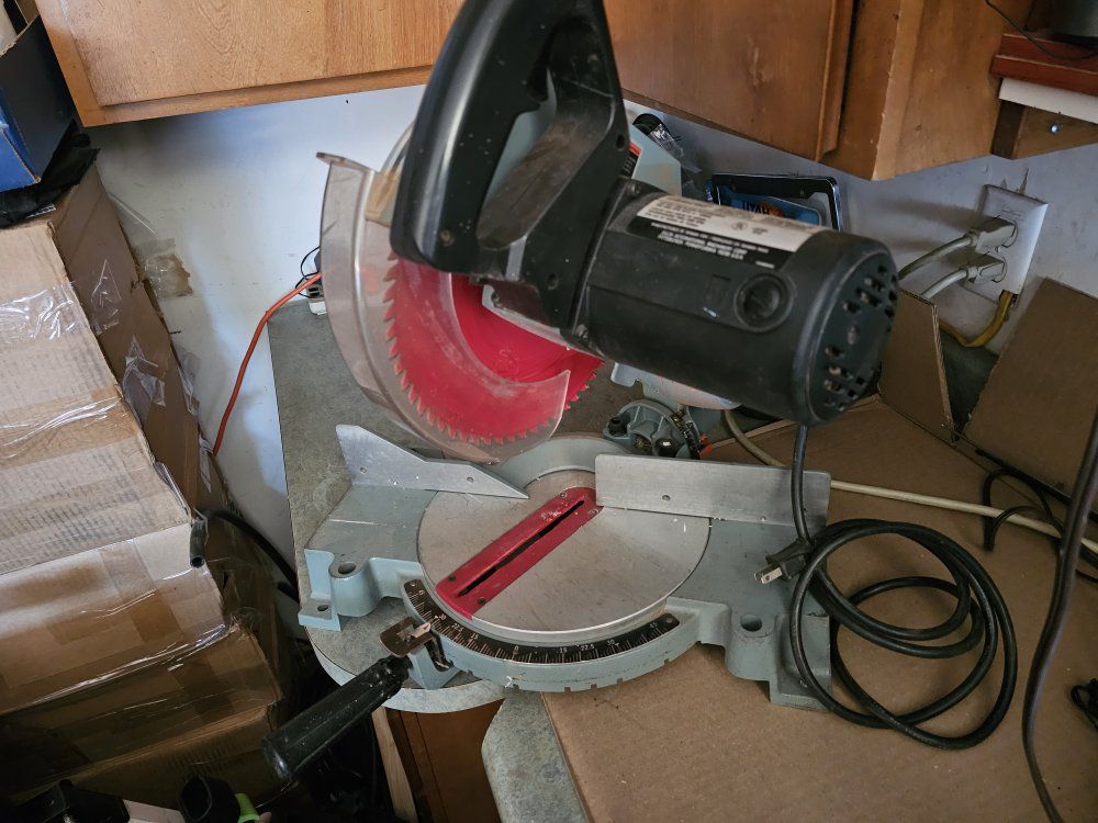 Main image 4
