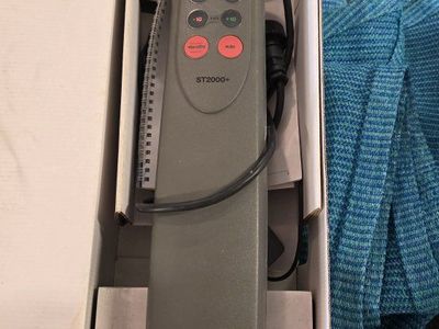 Raymarine ST2000+ Tiller Pilot Promo Pack with Handheld Remote (E12135)