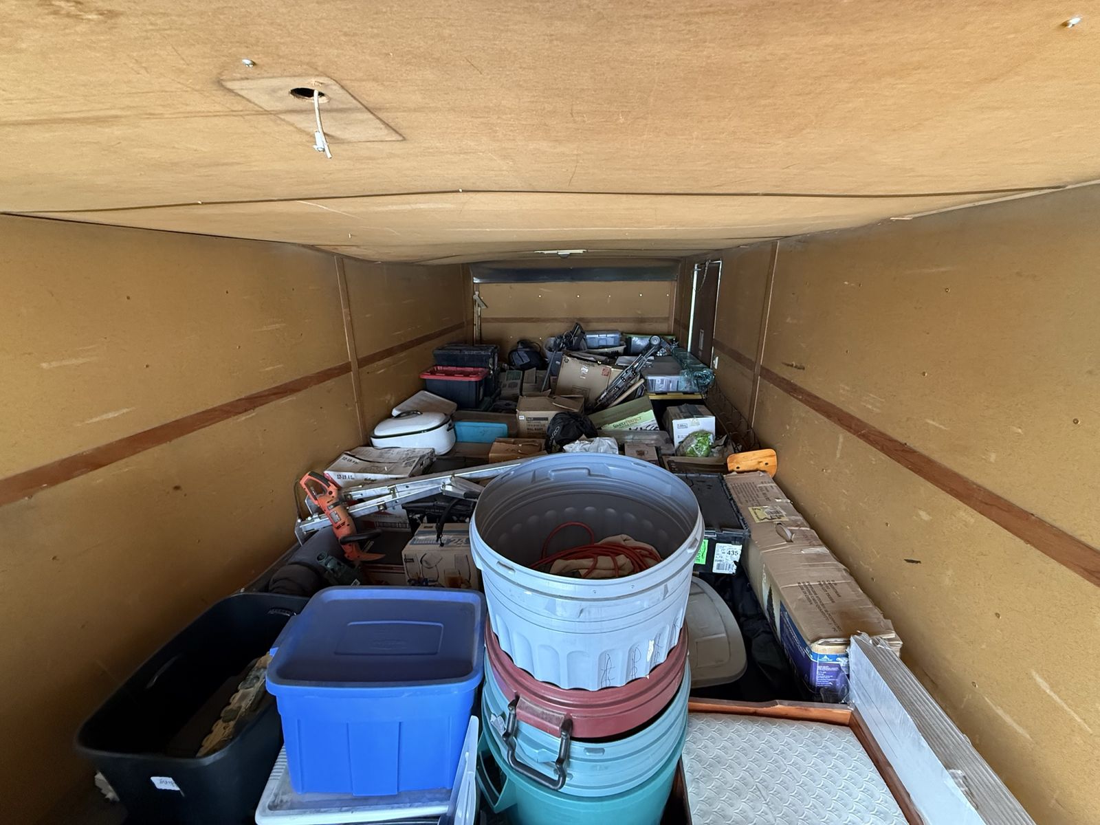 HUGE yard/garage sale in Sandy Utah 08/15 @ 7:30am