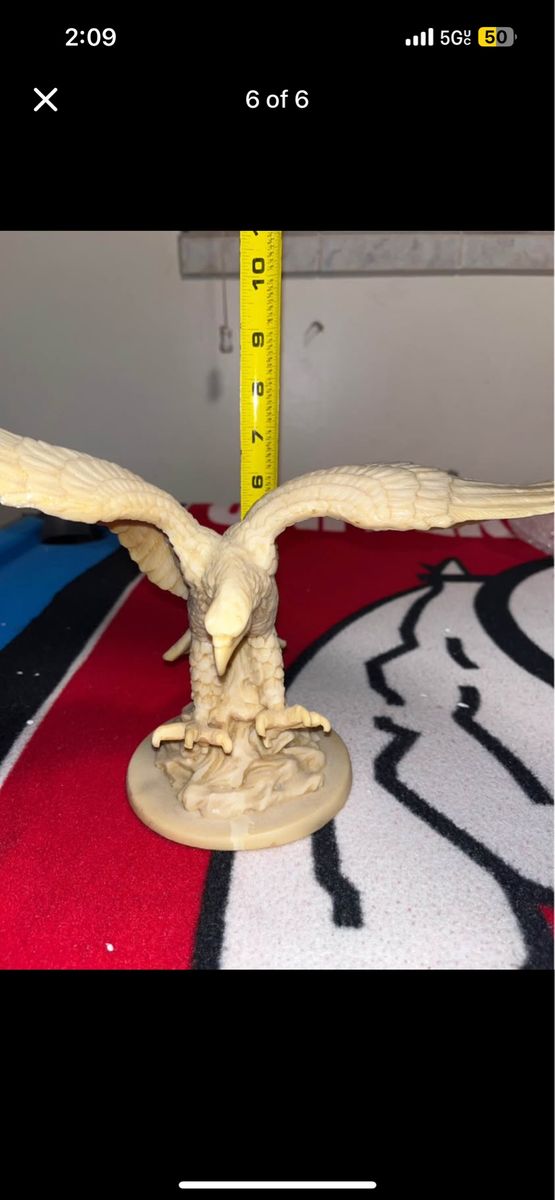 Main image 6