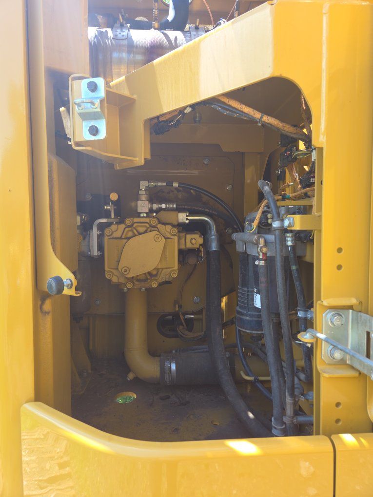 Main image 8