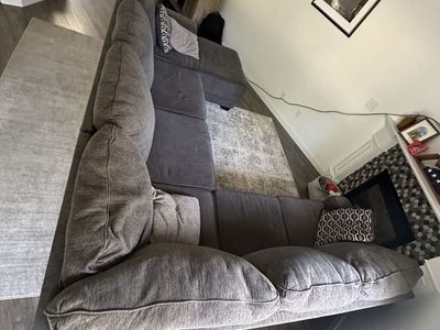 Large Gray Sectional Sofa Couch with Chaise