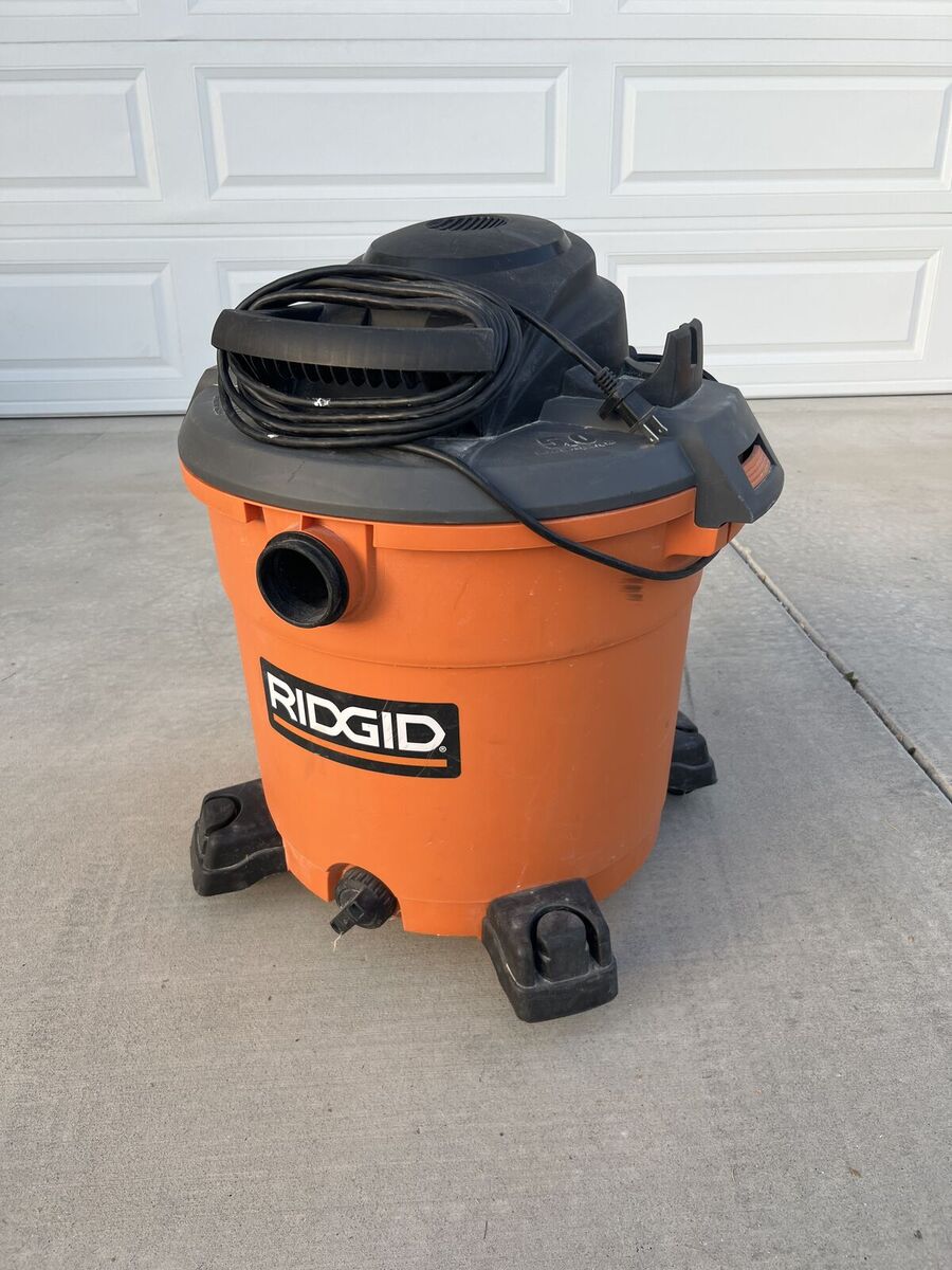 RIDGID 5.0 HP 16-Gallon Wet/Dry Shop Vacuum — Used