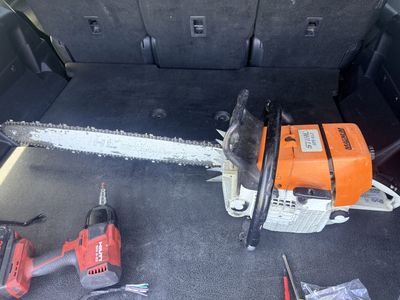77cc Stihl MS 460 25” Magnum Chainsaw - Professional Gas-Powered Saw, Good Condition