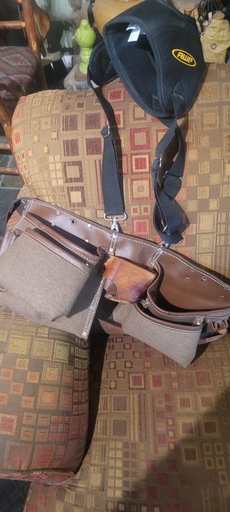 Nicholas Leather Tool Rig Apron No. 1527 with AWP Padded Suspenders. Never used. New condition