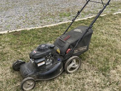 Craftsman self-propelled mower. Honda powered