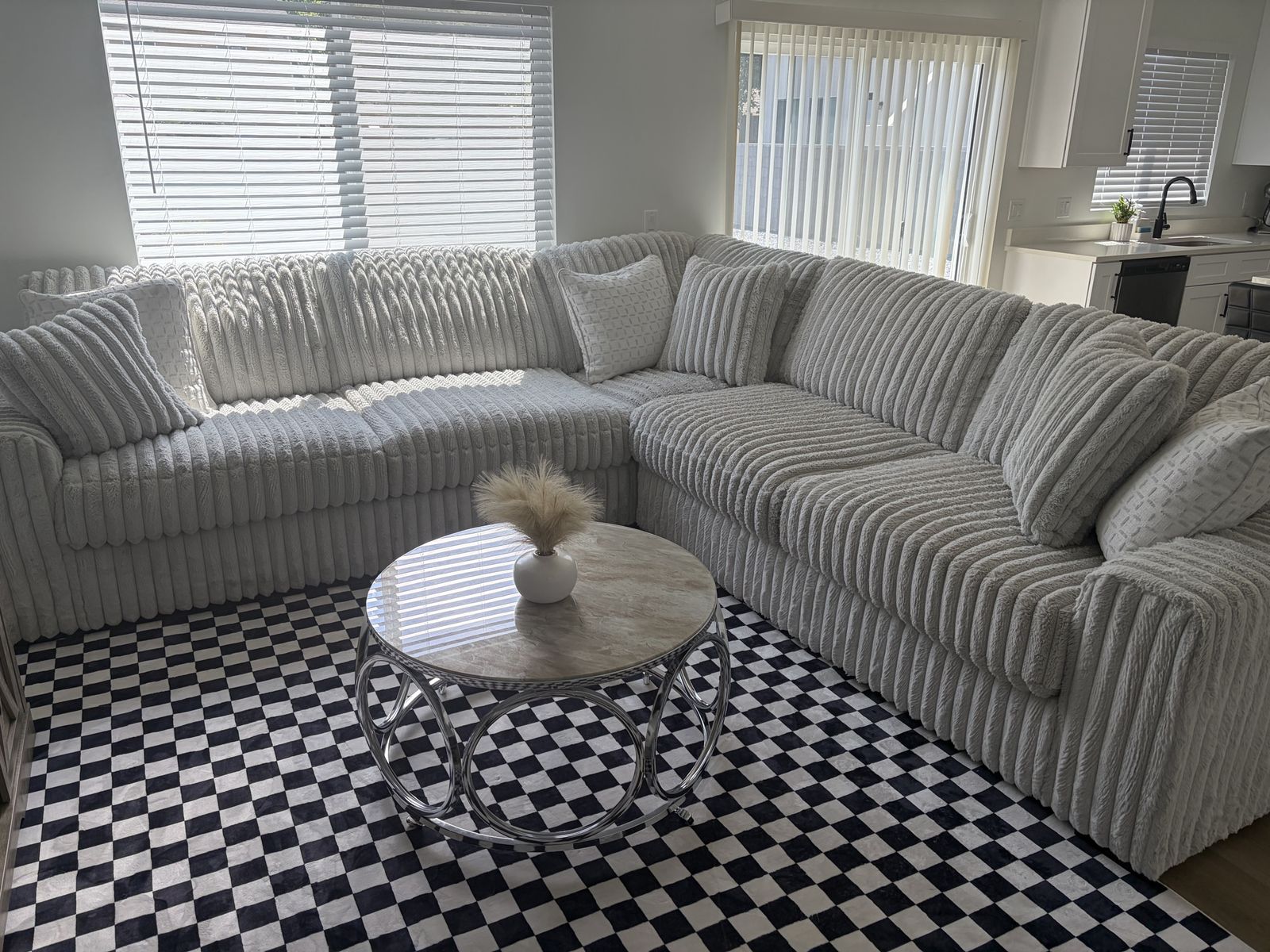 Stupendous couch