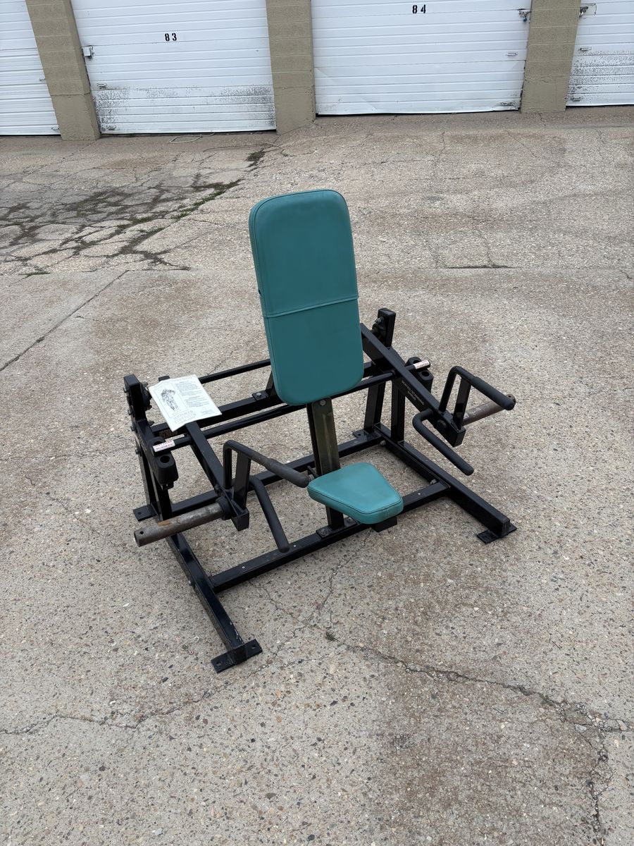 Hammer Strength Shrug