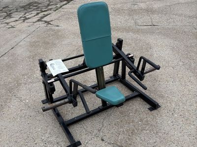 Hammer Strength Shrug