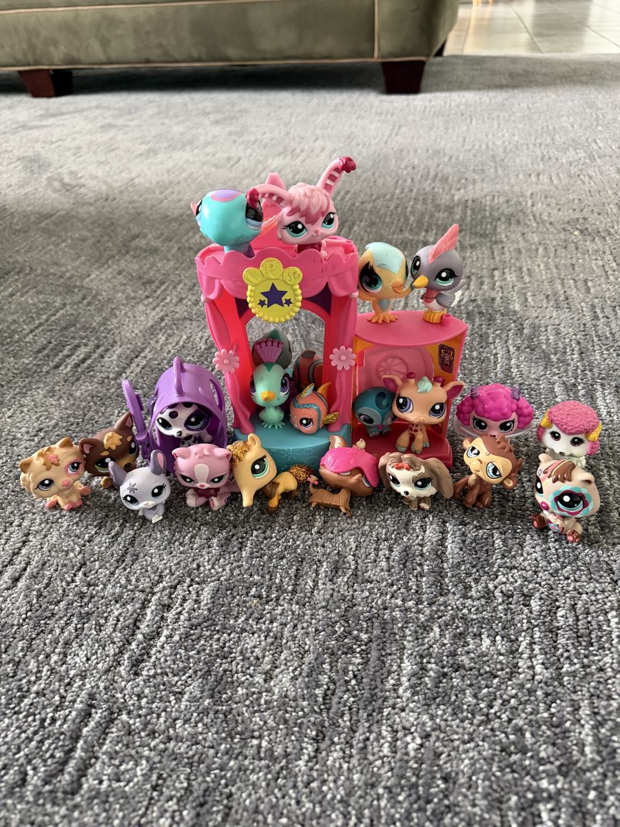 Littlest Pet Shop (LPS) Mega Lot: 17 Figures & Pink Playset - Collectible Animals & Accessories