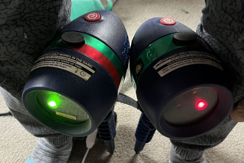 Two Star Shower Motion Laser Christmas Lights