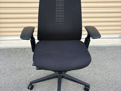 Haworth Fern BlackOffice Chair