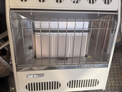GLO-WARM FB-38 Propane/LP Vent-Free Gas Heater - 15,000 BTU/Hr