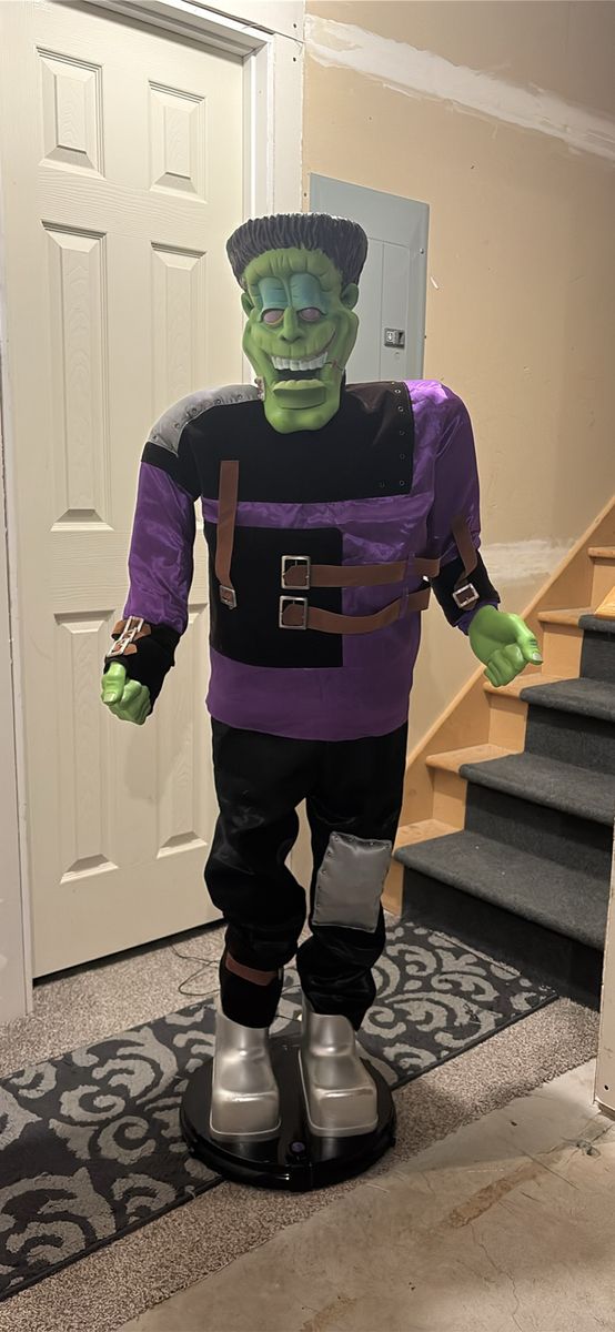 Gemmy Animated Frankenstein Halloween Prop Animatronic Figure with Audio Controls