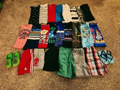 Boys 5-6 clothes 26 piece