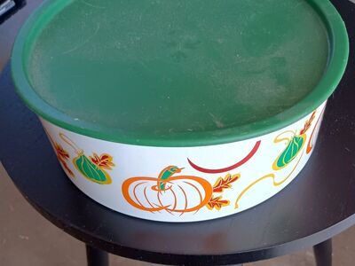 Vintage Fall Tuberware