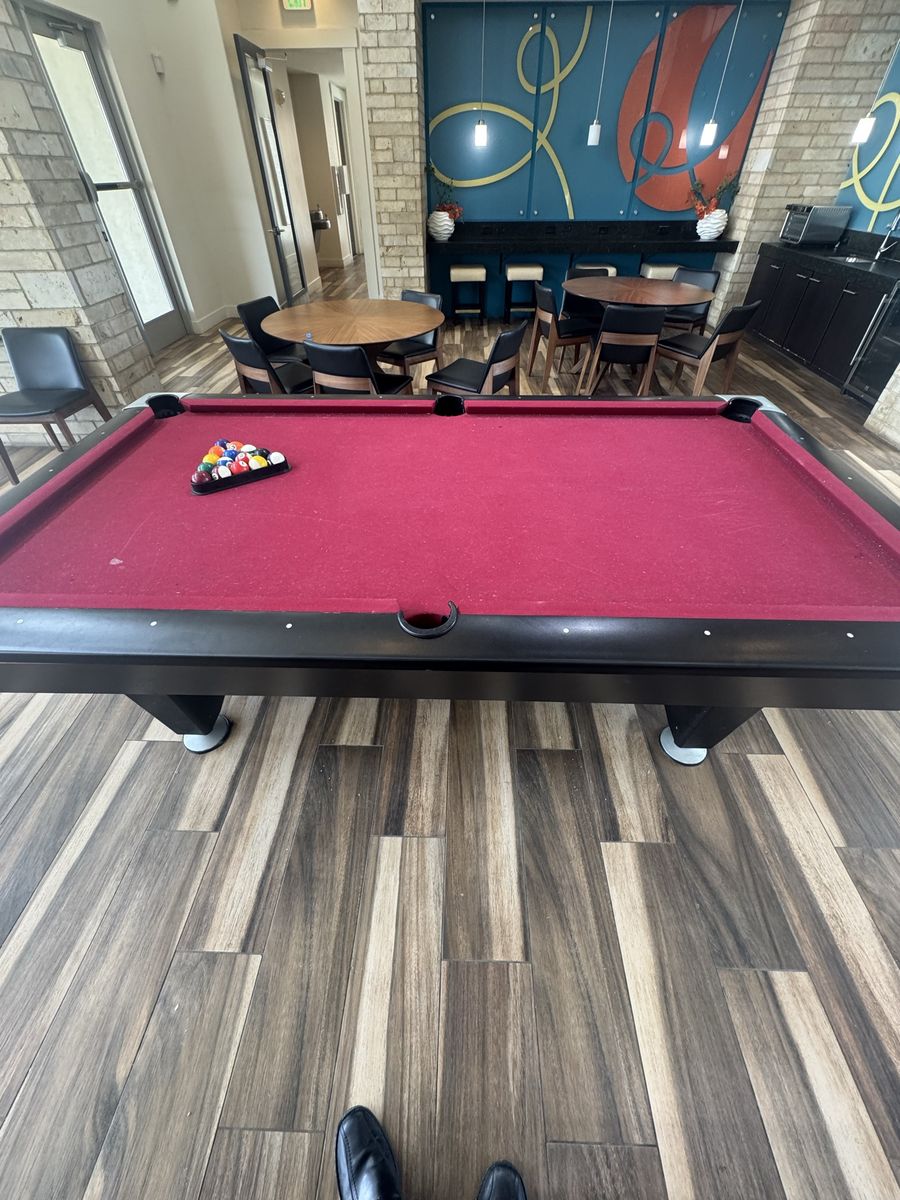 Free pool table