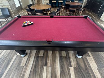 Free pool table