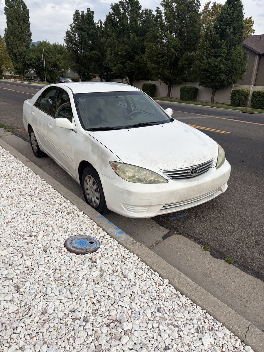 2005 Toyota Camry 2.4 LE