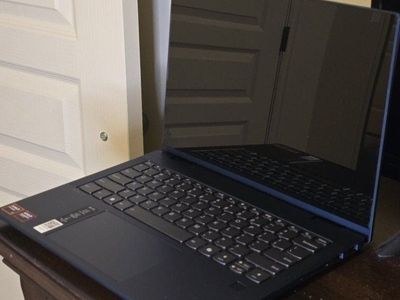 Like New IdeaPad 5 2-in-1 14AHP9 - Type 83DR