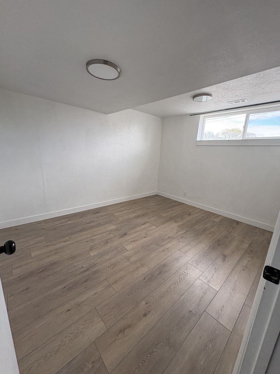 Single Room For Rent In West valley