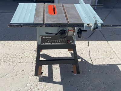 Delta 10" Table Saw