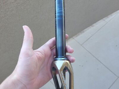 Lucky Huracan HIC fork