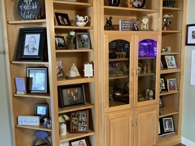 China hutch/ bookshelf unit