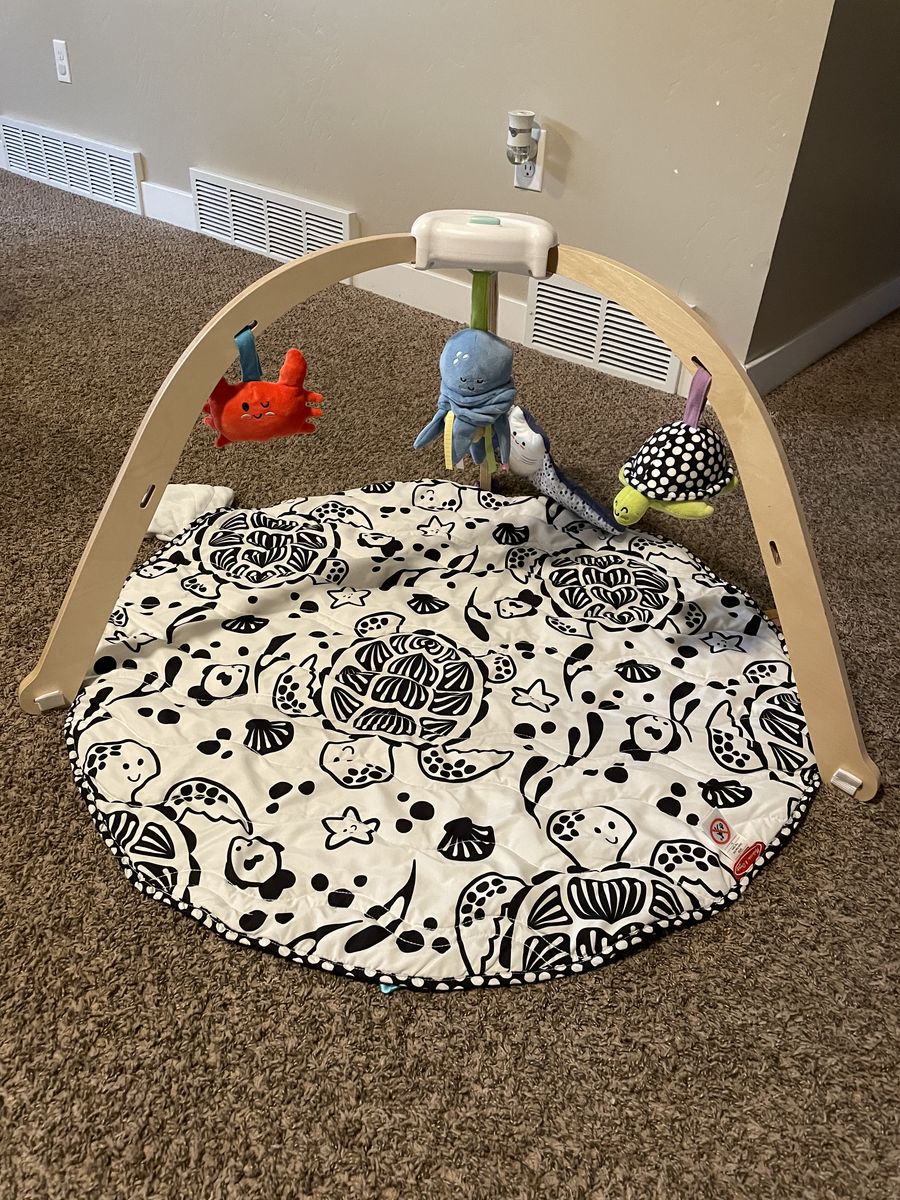 Baby activity play mat