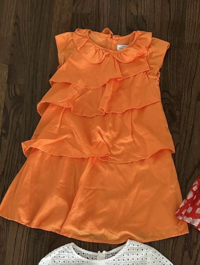 Darling orange girls 5/6 dress. Perfect for summer!