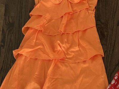 Darling orange girls 5/6 dress. Perfect for summer!