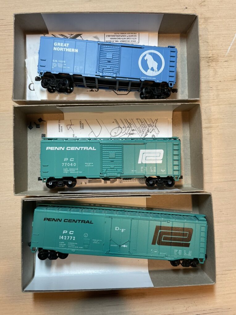 Lot Of 3 Athearn Blue Box HO Scale Freight Cars
