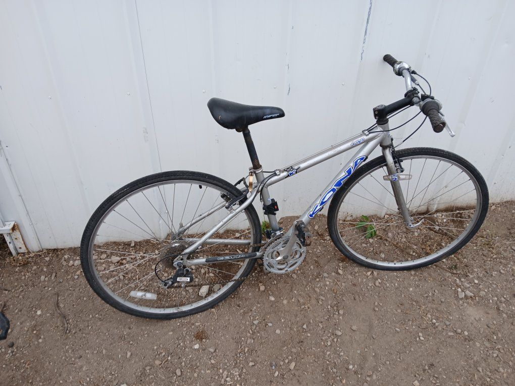 .700 Kona Road Bike $30