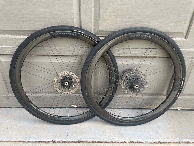 Campagnolo Shamal Carbon 700c wheelset