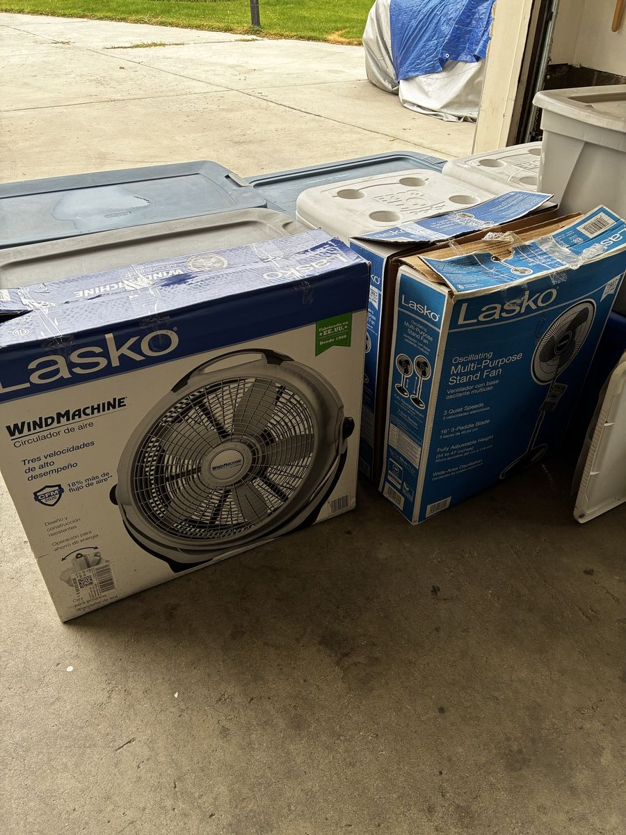 Lasko WindMachine Air Circulator and Oscillating Stand Fan - Lot of 2