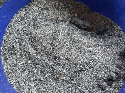 Aquarium sand