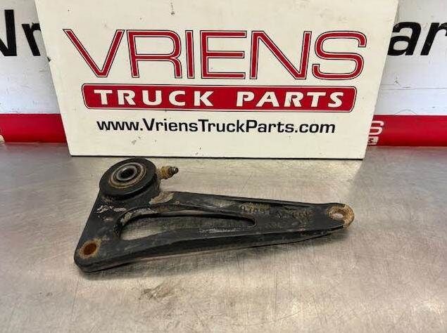 K037-158 BELLCRANK-CLUTCH CONTROL