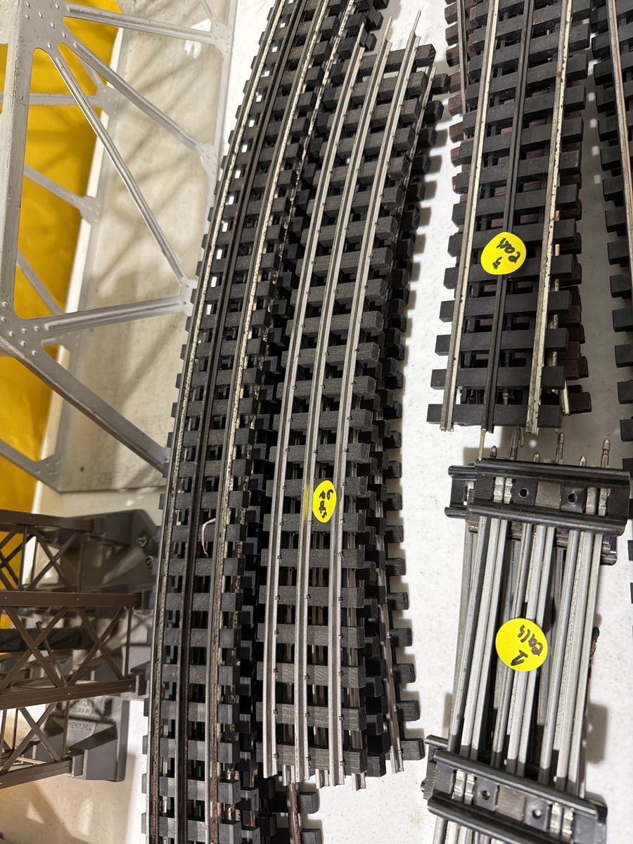 Gargraves track O gauge Lionel train compatible