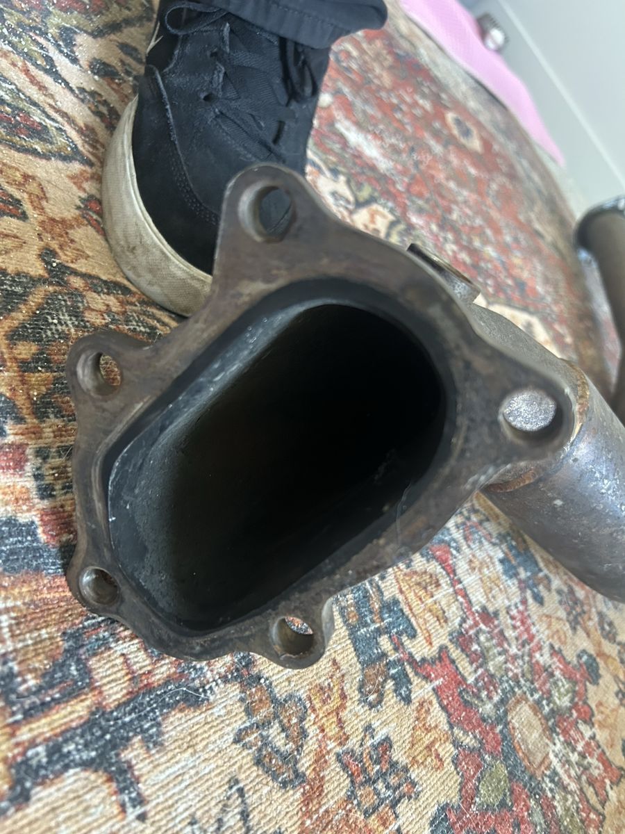 Main image 4