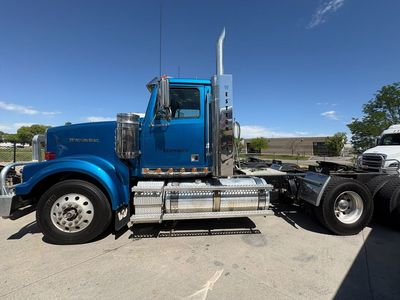 2019 Western Star 4900FA Day Cab – $90,000