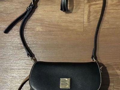 Dooney & Bourke Black Leather Crossbody Bag with Adjustable Strap