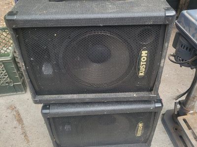 Kustom KDA50 50W 10" Speaker Cabinet Pair for Guitar/Bass Amplification